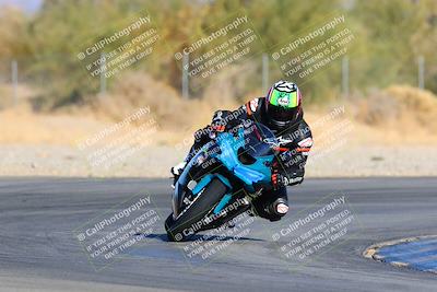 media/Jan-08-2022-SoCal Trackdays (Sat) [[1ec2777125]]/Turn 2 (150pm)/